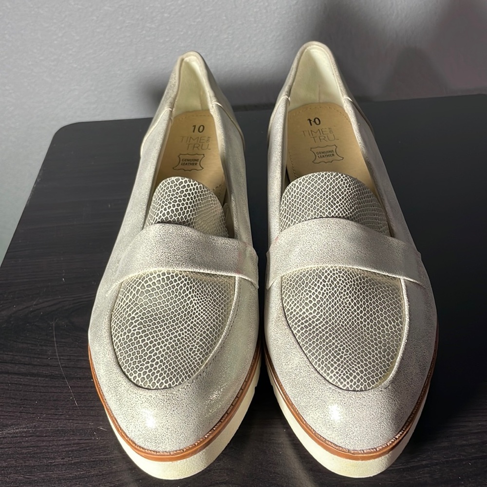 Time and true leather loafer